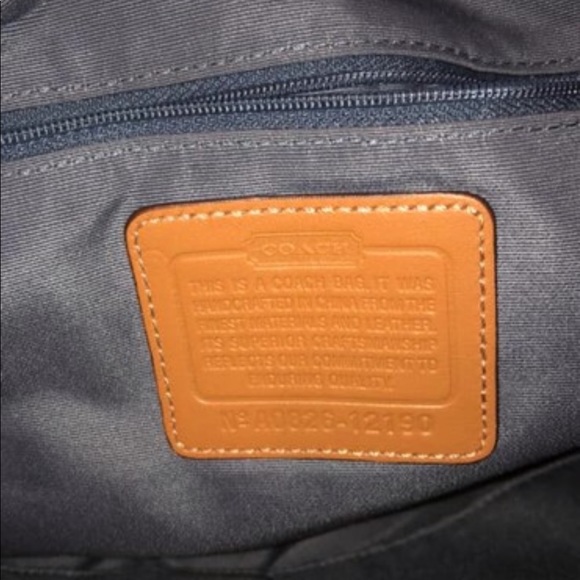 Coach purse - Picture 3 of 3